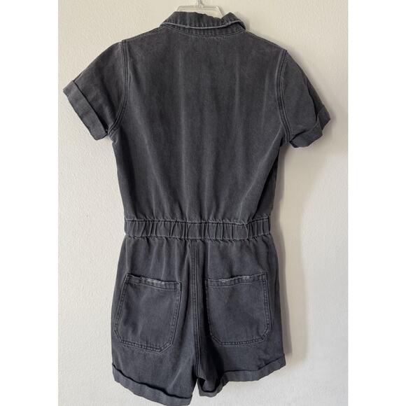 Show Me Your Mumu Cannon Romper Womens Size Medium Washed Black Denim Distressed - Picture 3 of 7